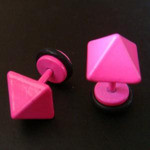Pair Pyramid Fake Ear Plugs Ring Earlets Earrings..