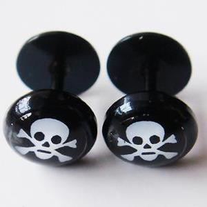 Pair Skull Fake Plugs Ear Plug Rings Earrings..