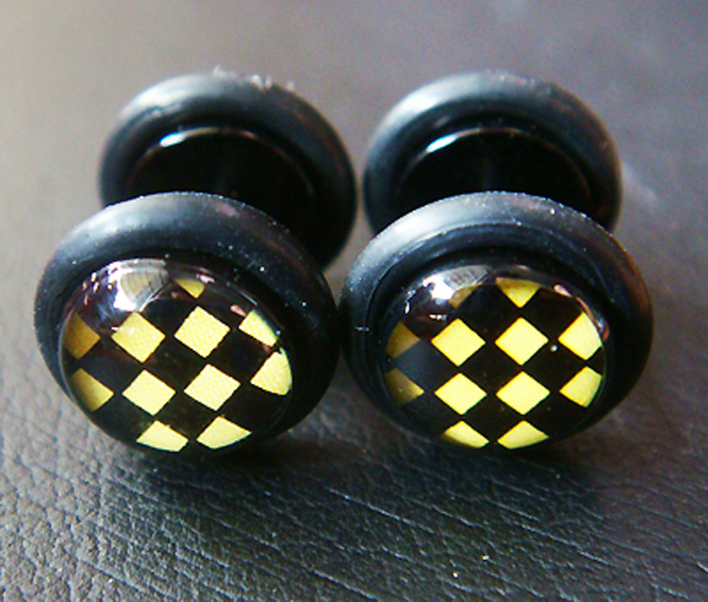 16g Pair Chess Acrylic Fake 0g Ear Plug Rings Earrings Earlets Body Piercing