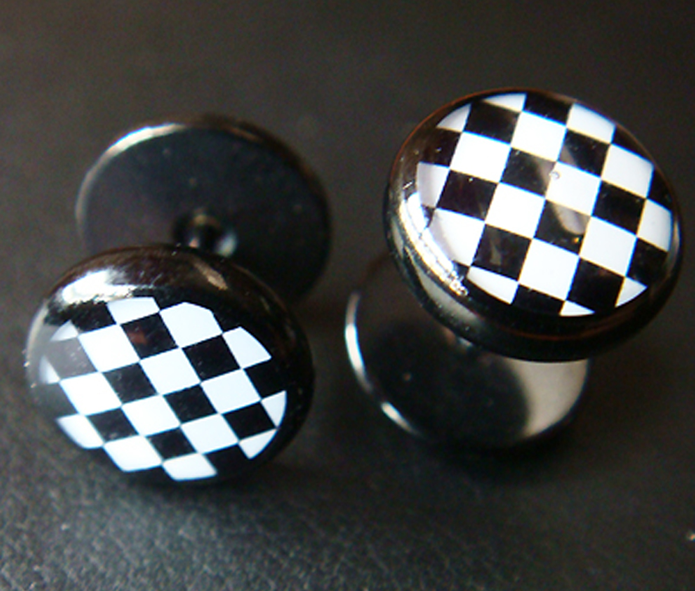 Pair Chess Fake Plugs Ear Plug Rings Earrings Earlets Lobe Body Piercing Jewelry